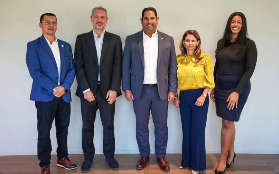 El Consulado Dominicano en Barcelona fortalece vínculos institucionales con la empresa tecnológica Herta